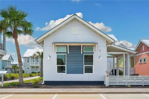 600 Center Sq N #25, Port Aransas, TX 78373