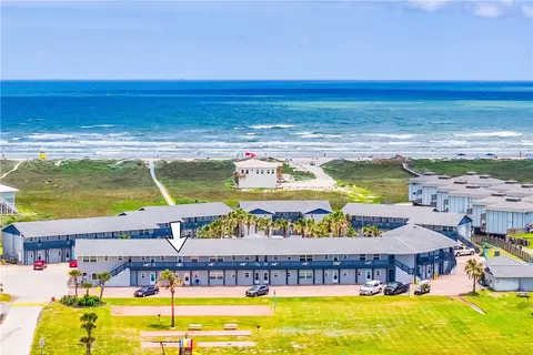 1129 S 11th St #4, Port Aransas, TX 78373
