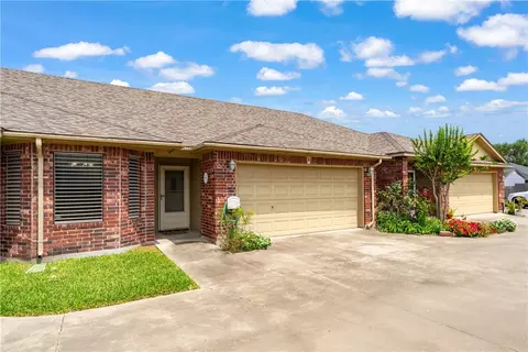 2839 Mckinzie #10, Corpus Christi, TX 78410