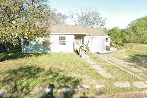 1213 Golla Dr, Corpus Christi, TX 78407