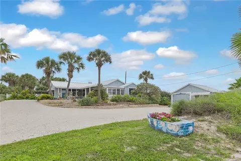 230 12th St S, Port Aransas, TX 78373