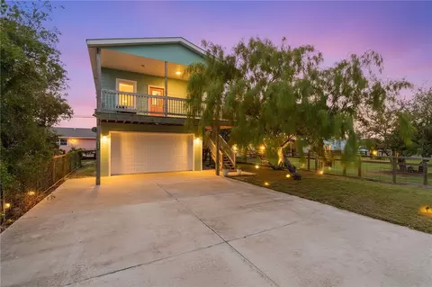 379-380 Royal Oak, Rockport, TX 78382