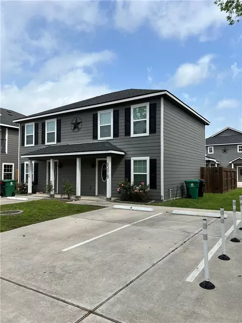 6501 Osprey Drive Apt Ab Dr #A+B, Houston, TX 77048