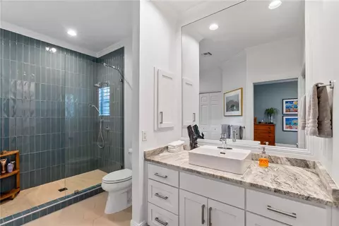 Bath - 65 Primrose Dr, Rockport, TX 78382 photo 1 of 3