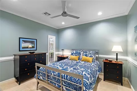 Bedroom - 65 Primrose Dr, Rockport, TX 78382 photo 4 of 5