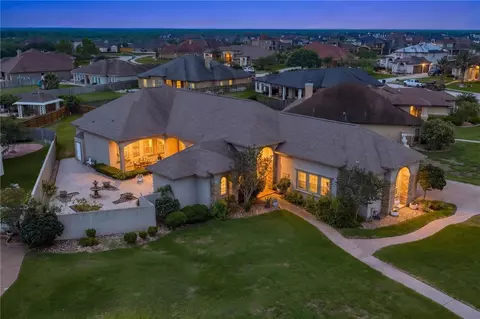 6142 Lago Vista Dr, Corpus Christi, TX 78414