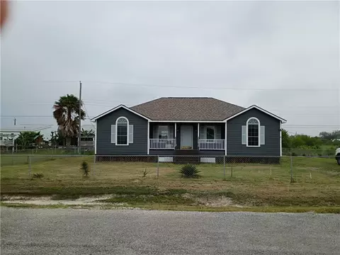 315 Rustic Oak Ln, Rockport, TX 78382