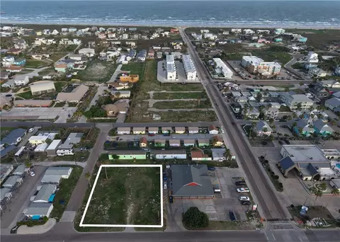 601 S Station St, Port Aransas, TX 78373