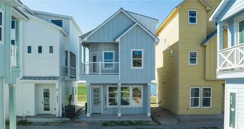14933 Leeward Dr, Corpus Christi, TX 78418