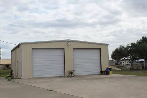 Exterior - 125 Lagarto Fry, Mathis, TX 78368 photo 3 of 11