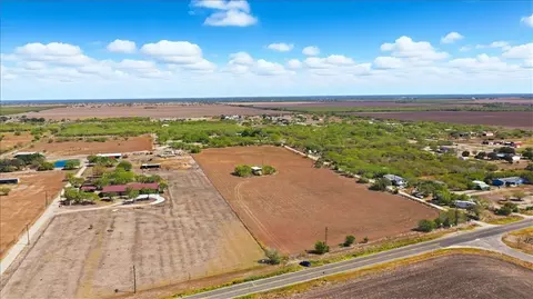 6700 Fm 1833, Robstown, TX 78380