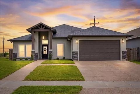 7742 Krypton Dr, Corpus Christi, TX 78414