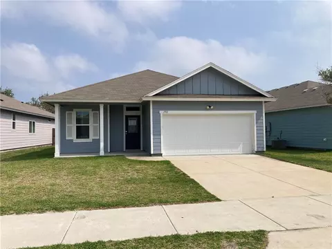 1911 Shellbank Ave, Aransas Pass, TX 78336
