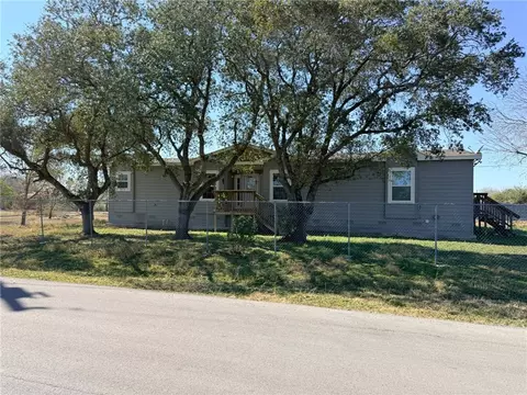2422 Widgeon Dr, Corpus Christi, TX 78410