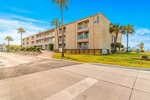 14300 S Padre Island Dr #108, Corpus Christi, TX 78418