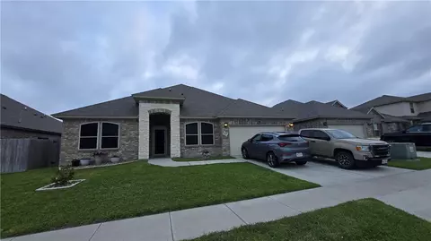 8025 Calma St, Corpus Christi, TX 78414