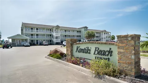 2290 N Fulton Bch, Rockport, TX 78382