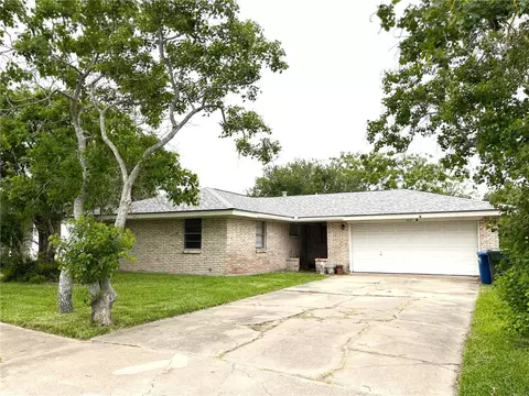 322 Waverly Dr, Corpus Christi, TX 78412