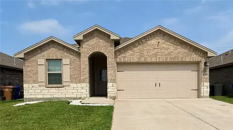 8133 Cattlemen Dr, Corpus Christi, TX 78414