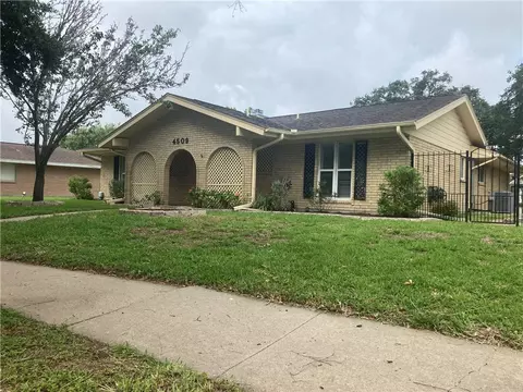 4509 Essex Dr, Corpus Christi, TX 78413