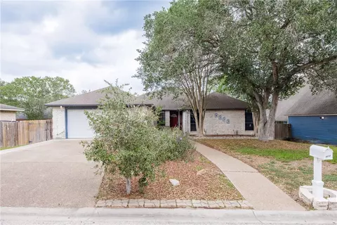 4313 Wolf Creek Ct, Corpus Christi, TX 78410