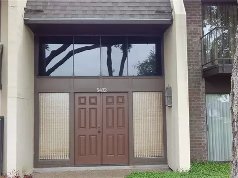 5432 Stonegate Way #16, Corpus Christi, TX 78411