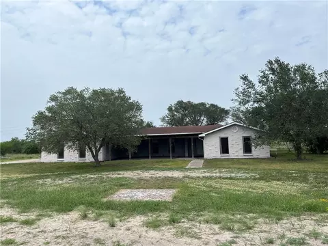 785 S County Road 305, Orange Grove, TX 78372