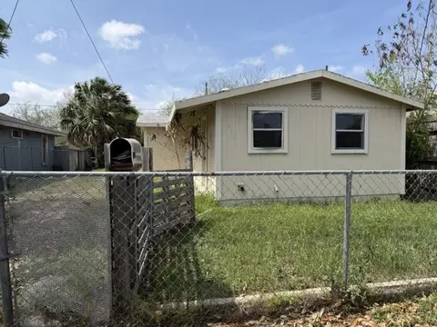 333 Hiawatha St, Corpus Christi, TX 78405
