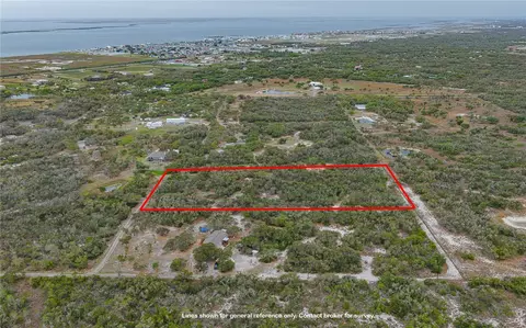 1505 Balderree Rd, Rockport, TX 78382