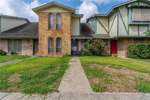 4002 Oak Forest Dr #G, Corpus Christi, TX 78413