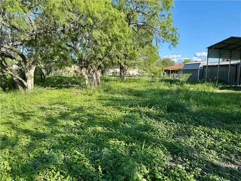 Exterior - 24748 County Road 350, Mathis, TX 78368 photo 5 of 7