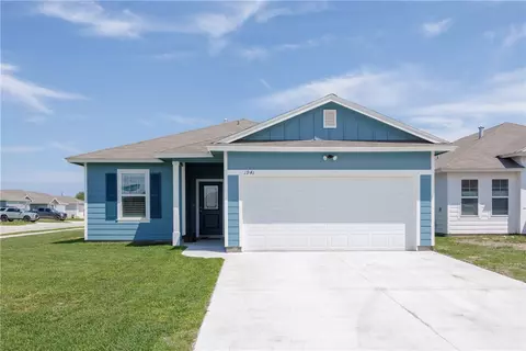 1941 Estes Flats Dr, Aransas Pass, TX 78336