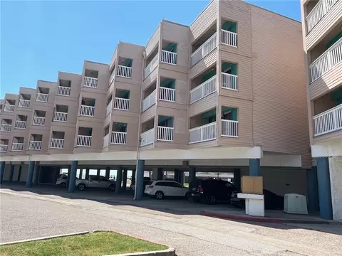3938 Surfside Blvd #2221, Corpus Christi, TX 78402