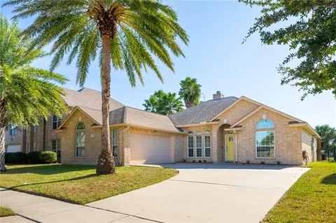 7421 Vaquero Dr, Corpus Christi, TX 78414