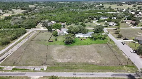 View/Area - 311 W Ward, Refugio, TX 78377 photo 3 of 6