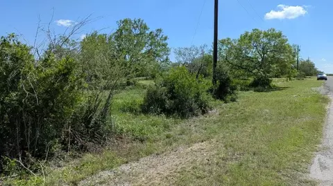 608 County Road 231, Orange Grove, TX 78372