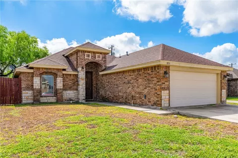 1996 Laurel St, Kingsville, TX 78363