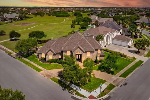 6233 Bourbonais Dr, Corpus Christi, TX 78414