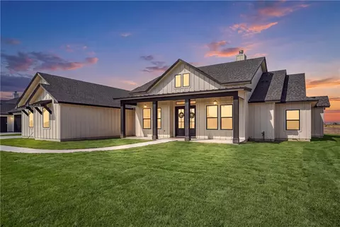 2185 London Ranch Dr, Corpus Christi, TX 78415