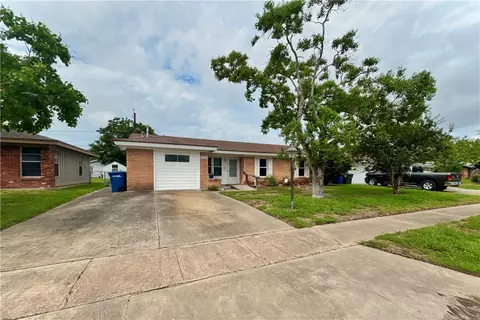 5838 Glen Arbor Dr, Corpus Christi, TX 78412