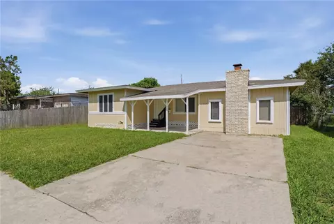 1113 Hazel Dr, Corpus Christi, TX 78412
