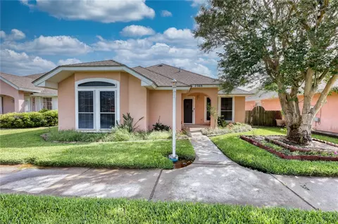 2303 Barcelona Dr, Ingleside, TX 78362
