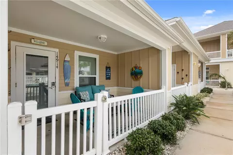 14914 Island Village Dr, Corpus Christi, TX 78418