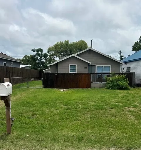 1209 Jonnell St, Corpus Christi, TX 78418