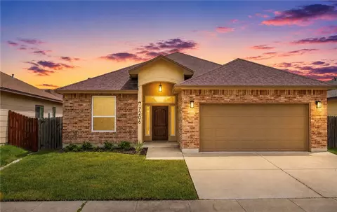 7206 Lake Serenity Dr, Corpus Christi, TX 78414