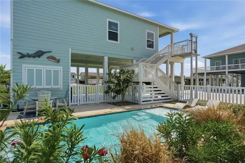 108 Bonaire, Rockport, TX 78382