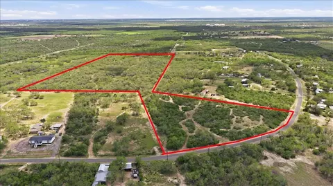 130 Choke Canyon Ests, Three Rivers, TX 78071