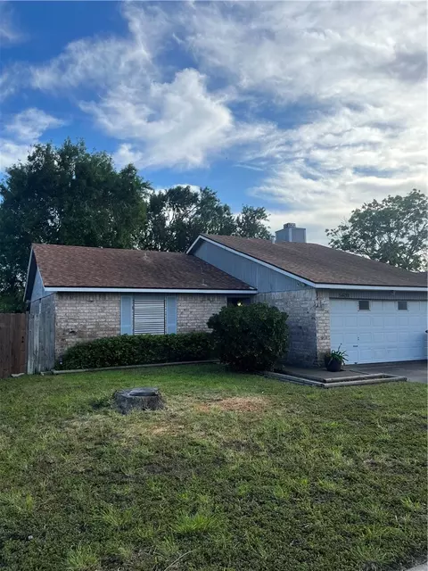 5409 Crossridge Dr, Corpus Christi, TX 78413