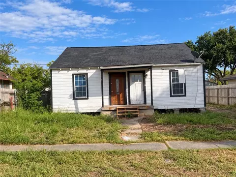 2844 Prescott St, Corpus Christi, TX 78404