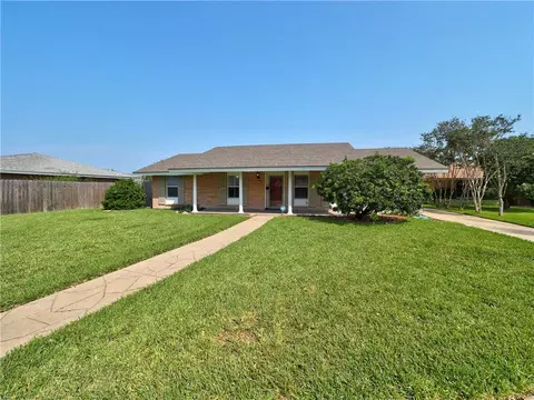 538 Belleview Dr, Corpus Christi, TX 78412